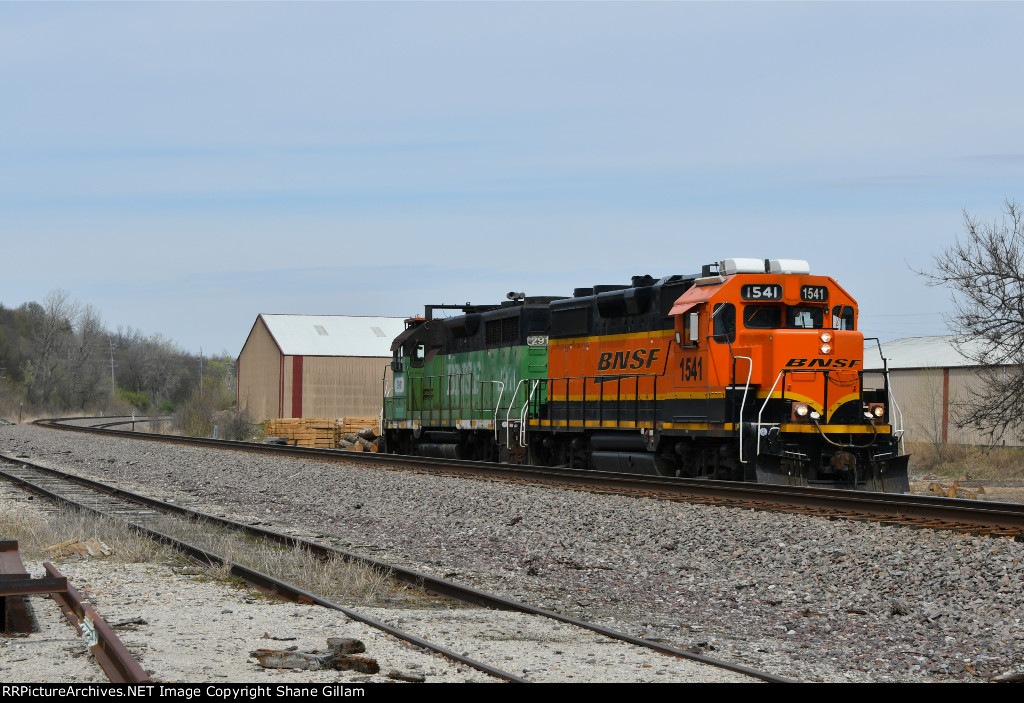 BNSF 1541